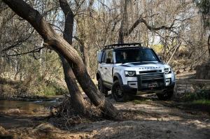 Land Rover Defender 110 P400 S Urban Pack 2020 года  (ZA)